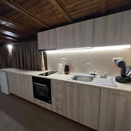 Georgievi Appartement *
